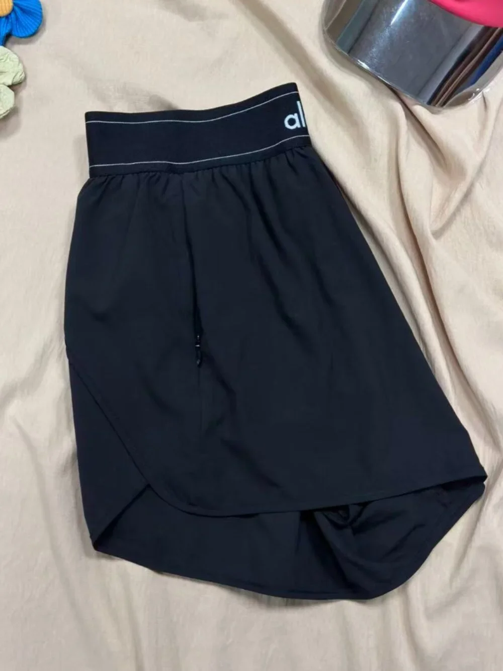 Women’s🏇ALO Yoga Match Point Shorts🚭Black Minimalist Clean Girl Style